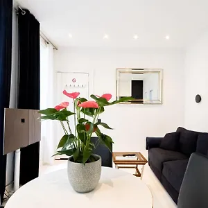 Appartamento Champs-Elysees Executive Apartment, Parigi